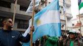 Milei enfrenta su segundo paro en resistencia de argentinos a medidas de austeridad