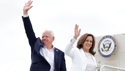 Trump tilda de comunistas a Harris y Walz y prevé debatir pronto con la vicepresidenta