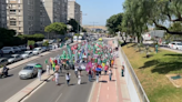 Manifestación en Jerez por la sanidad pública: los sanitarios salen a la calle para denunciar los recortes