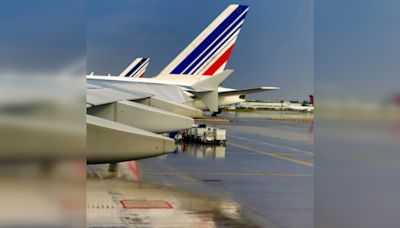 Houston Airports Face Major Disruptions as Hurricane Beryl Forces Over 650 Flight Cancellations