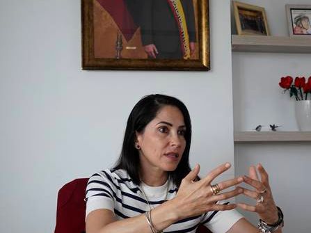 Luisa González negó que la RC respalde a Verónica Abad y aclaró que Rafael Correa no busca el indulto