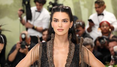 Kendall Jenner Wore a Sheer Skirt to the Louvre at Midnight