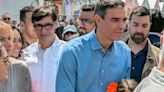 Pedro Sánchez reaparece: irrumpe por sorpresa en la Feria de Abril de Barcelona junto a Salvador Illa