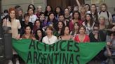 Actrices Argentinas instó a Kicillof a “romper el silencio” tras el procesamiento por abuso sexual contra Espinoza | Espectáculos