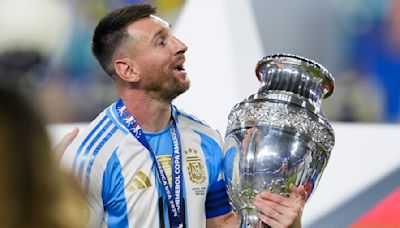 Argentina wins record 16th Copa America title, beats Colombia 1-0 after Messi gets hurt