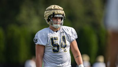 Notebook: Freshman OT Anthonie Knapp recounts his Notre Dame debut