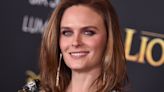 Why Bones Star Emily Deschanel Disappeared From Hollywood For 2 Years - Looper