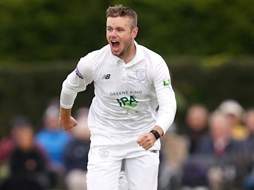 Glamorgan narrowly miss out on record run chase to draw with Gloucestershire