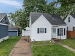 2926 C Ave NE, Cedar Rapids IA 52402