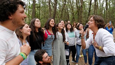 Maura Nava, cantante: “La música llega al alma; es una gran farmacia espiritual”