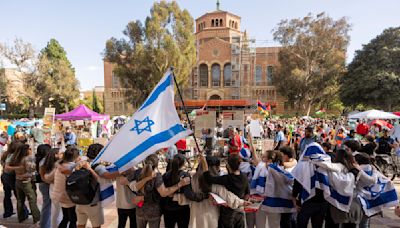 Estudiantes judíos se debaten sobre cómo responder a manifestaciones propalestinas en universidades