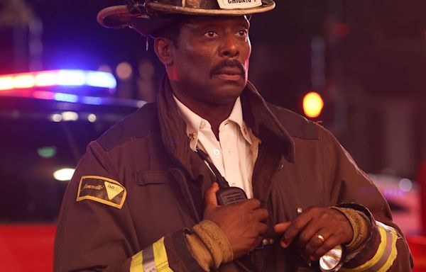 Chicago Fire's Eamonn Walker Leaving After 12 Seasons - E! Online