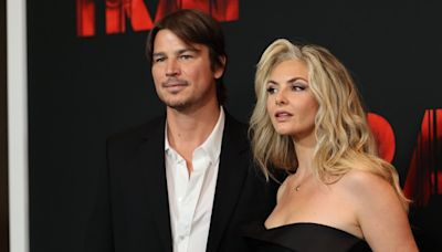 Josh Hartnett and Tamsin Egerton Share Sweet Smooch at Trap Premiere