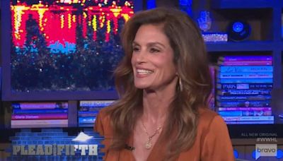 Cindy Crawford shares her opinion on Austin Butler's Elvis accent