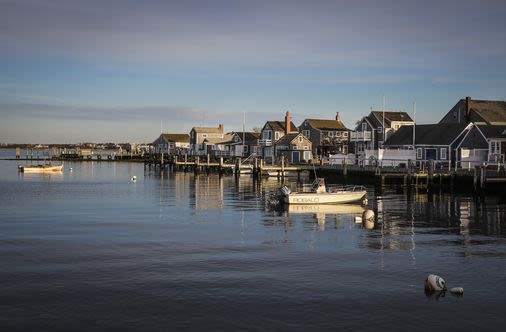 This Nantucket rental costs $100,000 a week. Yes, really. - The Boston Globe
