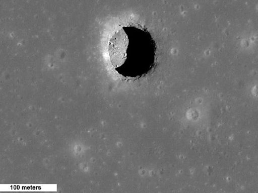 ¿Qué es este extraño pozo fotografiado en Marte? Los científicos no están seguros qué hay en su interior - La Tercera