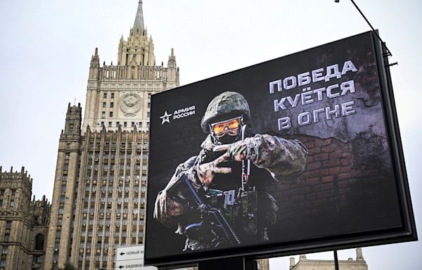 Kremlin fears violence of Russian troops returning from war: report