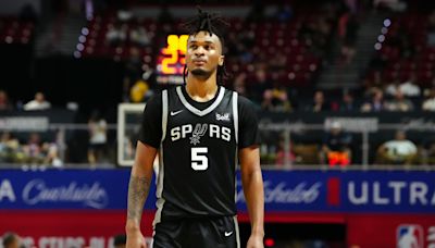 Castle Tallies 22, Spurs Defeat Trail Blazers in Vegas Opener