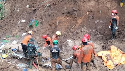 Al menos 8 muertos y 22 desaparecidos por una avalancha en la región central de Indonesia