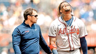 Se prenden las alarmas; Ronald Acuña Jr. sufrió una dolencia