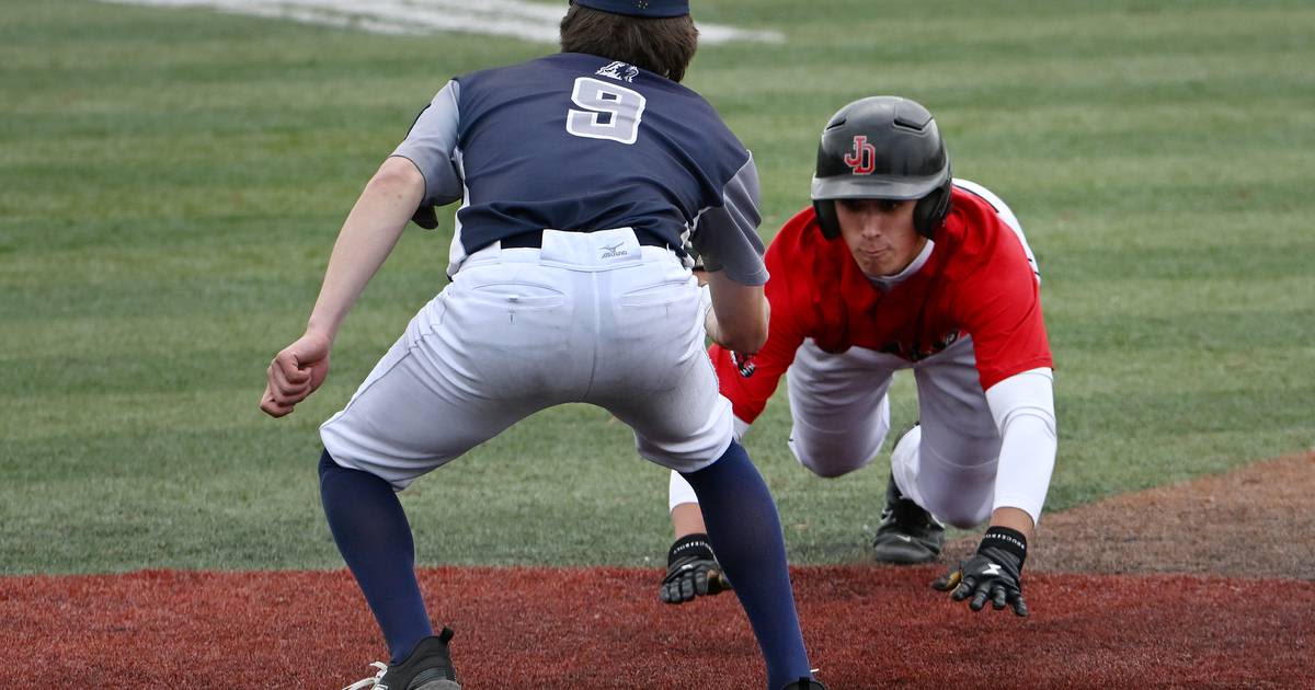 Sitka and Eagle River open Division I state baseball tournament with commanding victories