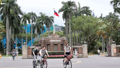 台大國發所教授每年可指導14生 教團：比例偏高