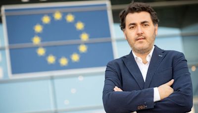 Jonás Fernández: "Queremos que las normas contra las deslocalizaciones empresariales sean más rígidas"