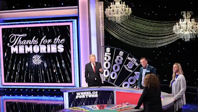 Fans bid farewell to Pat Sajak, thank 'Wheel of Fortune' host for a 'historic' run