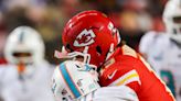 The cold case of Patrick Mahomes’s cracked helmet