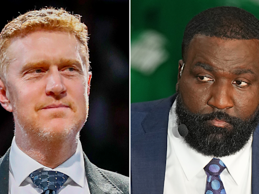 Kendrick Perkins calls Brian Scalabrine 'coward' after former teammate claims he's banned from Celtics parade