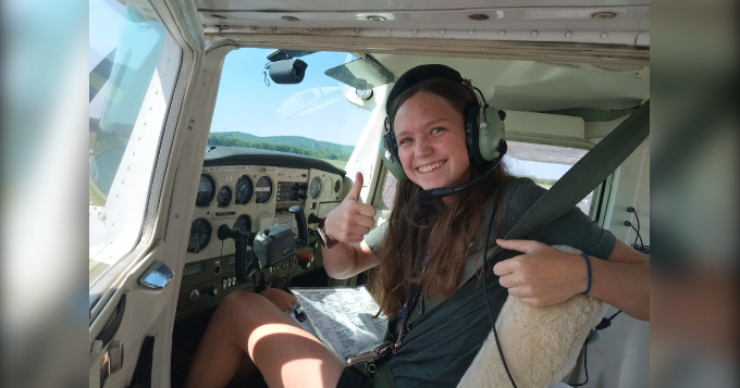 Wittenberg student awarded flight school scholarship