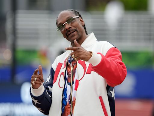 Snoop Dogg as track and field analyst? Rapper has big presence at Olympic trials