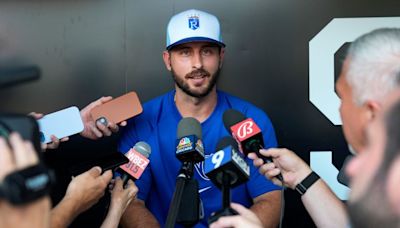 After being traded in the middle of a series, MLB player takes short walk across stadium to new team