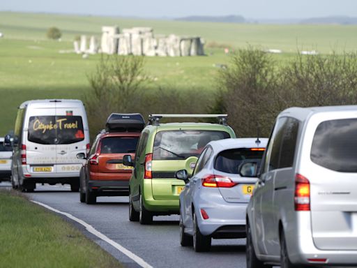 Unesco rejects proposal to add Stonehenge to world heritage ‘in danger’ list