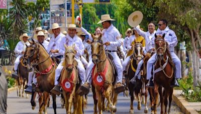 Chiclayanos aplaudieron garbo y brío de caballos de paso peruano en I Cabalgata Regional