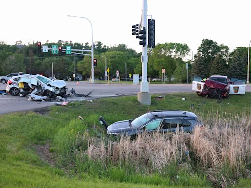 Rochester police update investigation of Saturday crash involving Minnesota State Patrol car