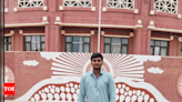 Trucker’s son drives his way from penury to IIM Lucknow | Lucknow News - Times of India