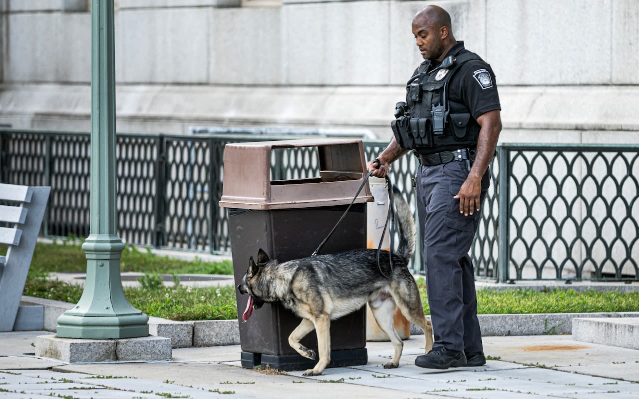 Police, FBI working to ‘ensure safety of area’ after bomb threat at Pa. Capitol