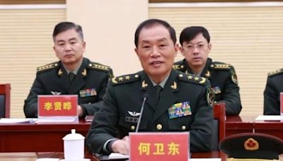 中國圍臺軍演升級 國安人士：何衛東操作軍事恫嚇(組圖) - 評析 - 自由亞洲電臺