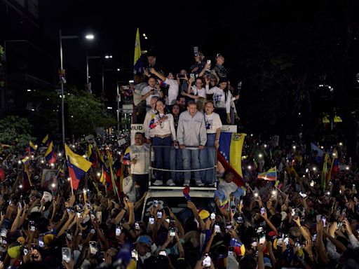 Los cierres de campaña en Venezuela, en imágenes