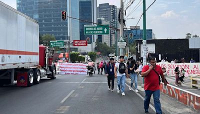 Campesinos de Hidalgo desquician el sur de CDMX con bloqueo en Insurgentes