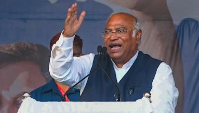 Mallikarjun Kharge condemns attack on Donald Trump at Pennsylvania rally, says he is ’deeply appalled’