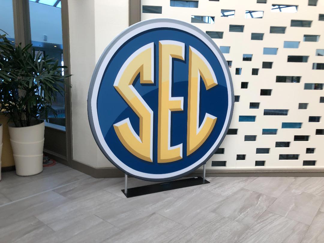 ESPN drops new “SEC on ABC” graphics package