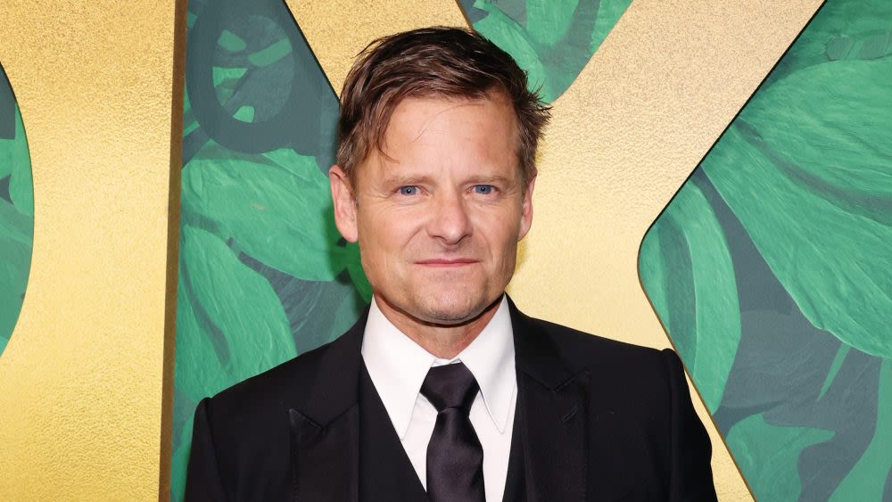 Glen Powell Hulu Series ‘Chad Powers’ Adds Steve Zahn