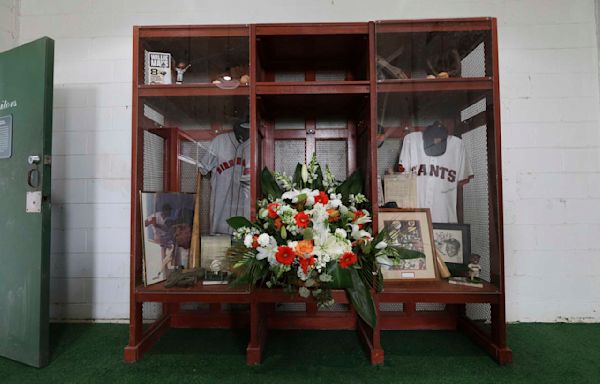 Celebrations honor Willie Mays and Negro League players ahead of MLB game at Rickwood Field