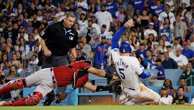 Dodgers have a long night as they are routed by Diamondbacks