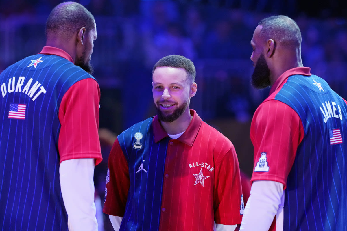 Steph Curry Gives Birth To Potential New Meme In Team USA Vs. Canada