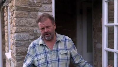 Homes Under the Hammer Martin Roberts' wife, health scare, and job away from screens