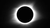 Scientist develops tool to photograph solar eclipses with smartphones