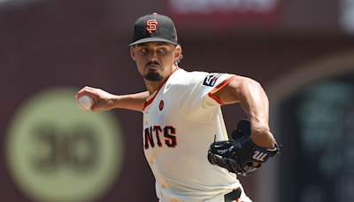 Giants notes: Hicks moves to bullpen after being scratched from start